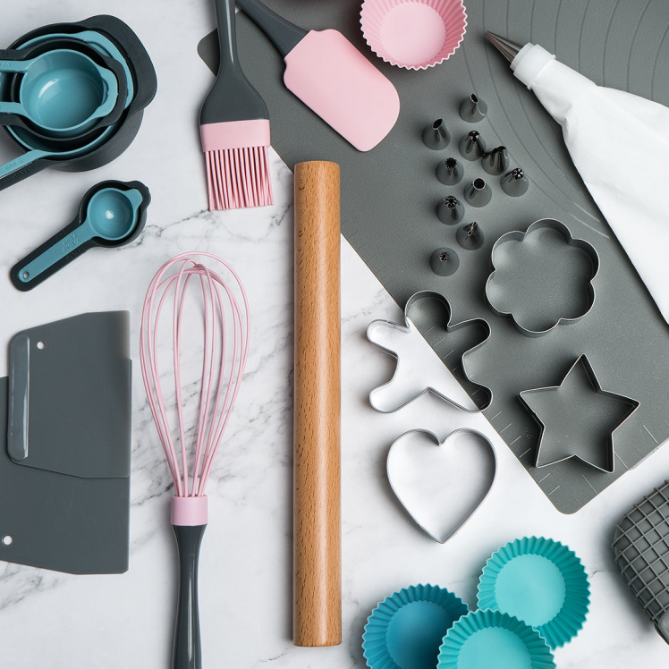 ابزار قنادی برای قنادان خانگی و حرفه‌ای: راهنمای کامل و کاربردی